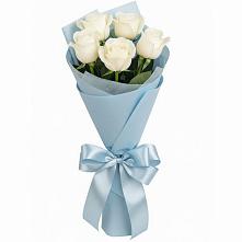Букет 5 Белых роз Проуд в Строителе