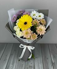 Букет цветов из:  Розы, Герберы и Хризантемы в Строителе