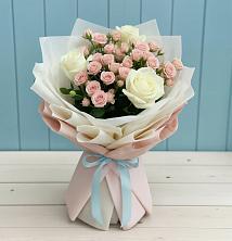 Букет цветов из:  Розы в Строителе