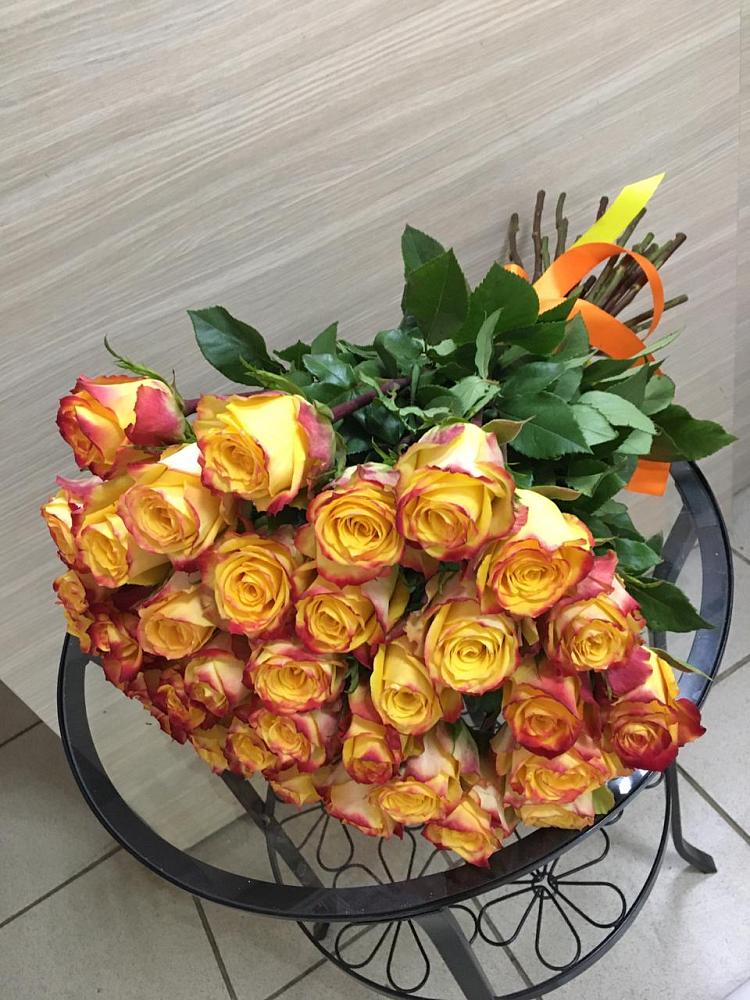 Букет Желтые розы в Строителе