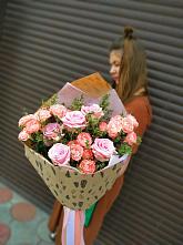 Букет цветов из:  Розы #REPLACE_PRED# Строителе