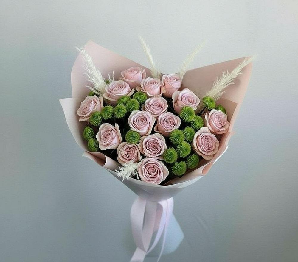 Букет цветов из: Розы и Хризантемы в Строителе