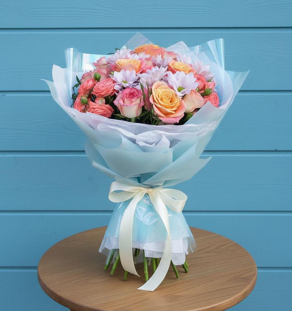 Букет цветов из: Хризантемы и Розы в Строителе