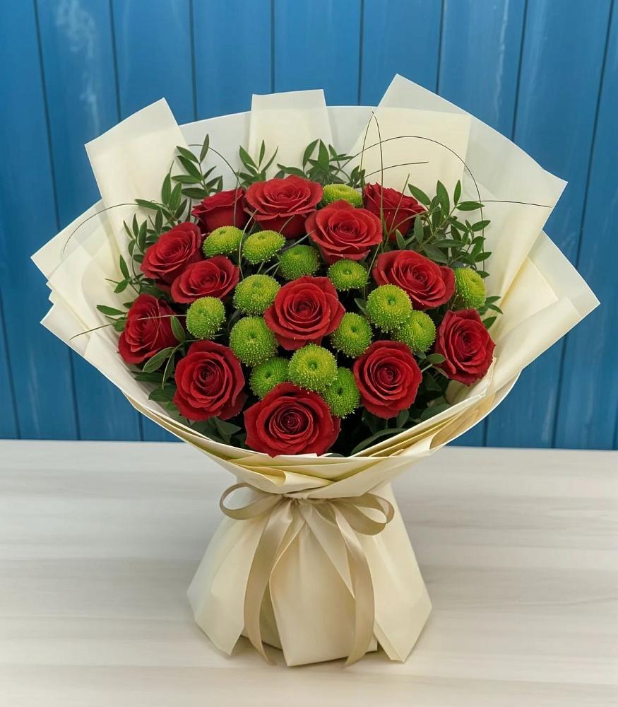 Букет цветов из: Розы и Хризантемы в Строителе