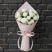 Букет цветов из:  Розы #REPLACE_PRED# Строителе